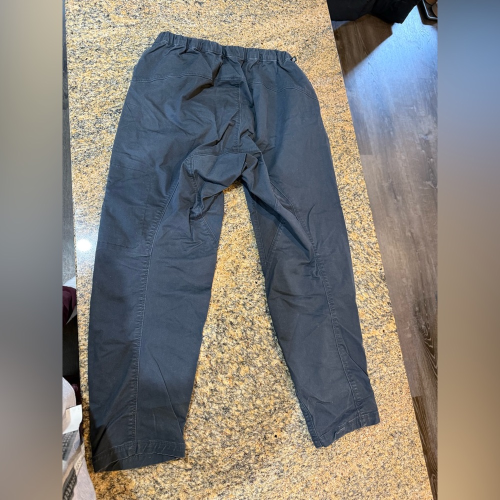 Women’s mountain hardwear Cederberg Pants size small - Picture 7 of 16